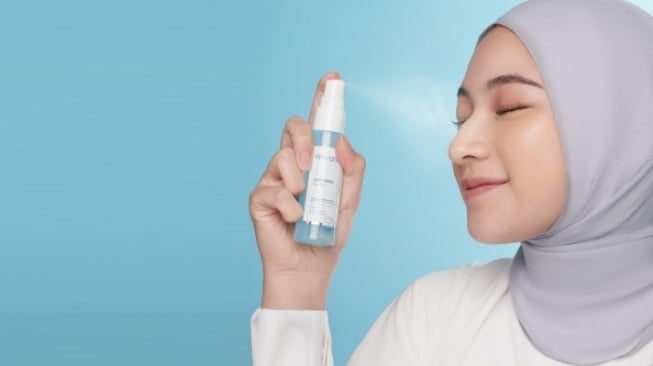 Kulit Wajah Lembab dan Segar, Ini 4 Rekomendasi Face Mist Lokal Terbaik