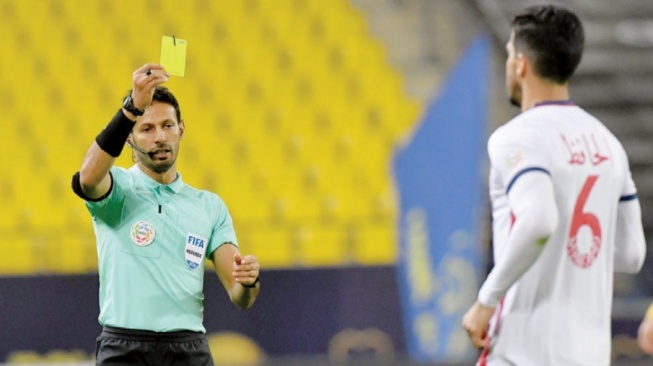 Wasit Timnas Indonesia U-23 vs Irak Punya Gelar Master Seperti Shen Yinhao, Plagiat Juga? [Twitter]