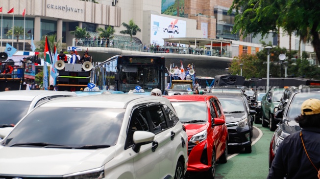 Imbas Hari Buruh, Kemacetan Mengular di Bundaran HI