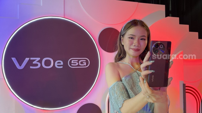 Vivo V30e Resmi Masuk Indonesia, HP Desain Cantik Harga Rp 4 Jutaan