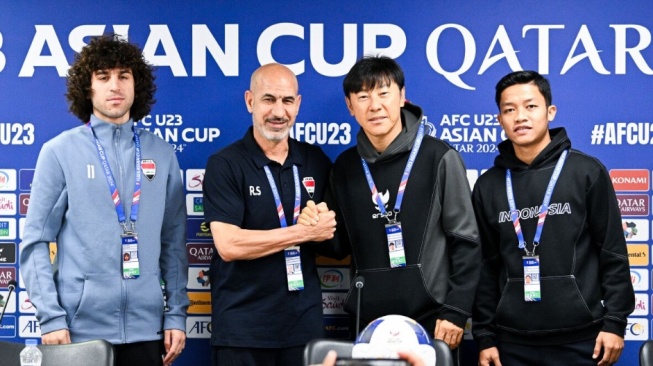 Timnas Indonesia U-23 dan Irak U-23 dalam pers confrence jelang perebutan tempat ketiga Piala Asia U-23 edisi 2024 (the-afc.com)