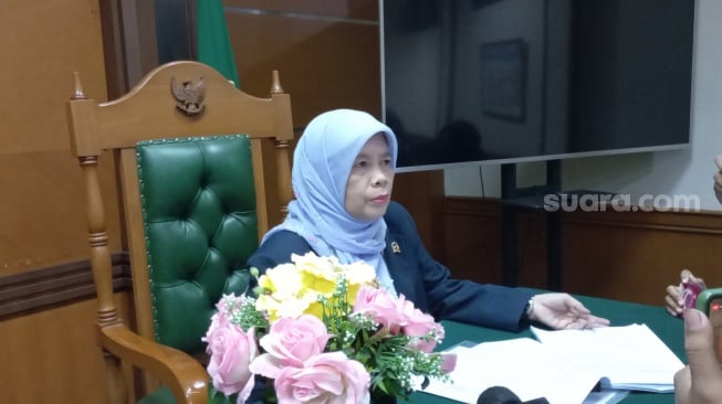 Taslimah selalu humas Pengadilan Agama Jakarta Selatan, Jumat (3/5/2024). [Suara.com/Tiara Rosana]