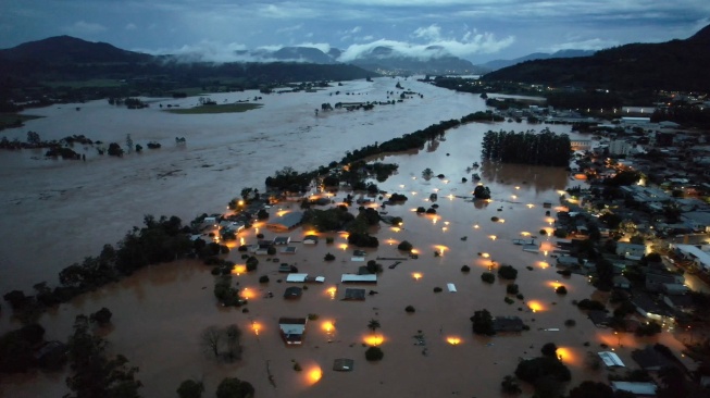 Seperti Danau Raksasa, Banjir Dahsyat Rendam Selatan Brasil