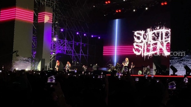 Tertunda 4 Tahun, Suicide Silence Akhirnya Manggung di Indonesia Bareng Pengganti Mitch Lucker