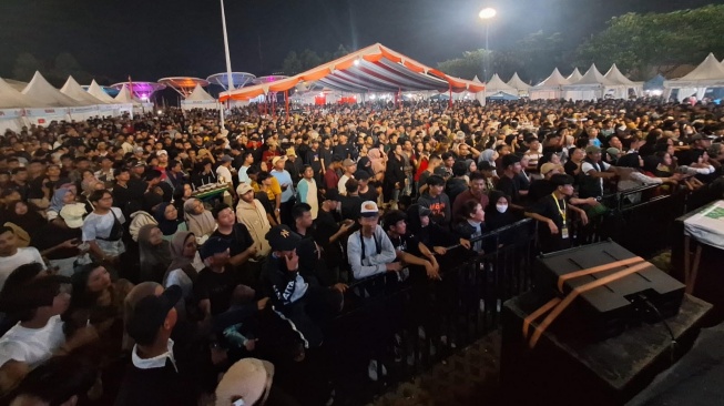 Ribuan Pengunjung Tumpah Ruah Hadiri Cilegon Expo 2024