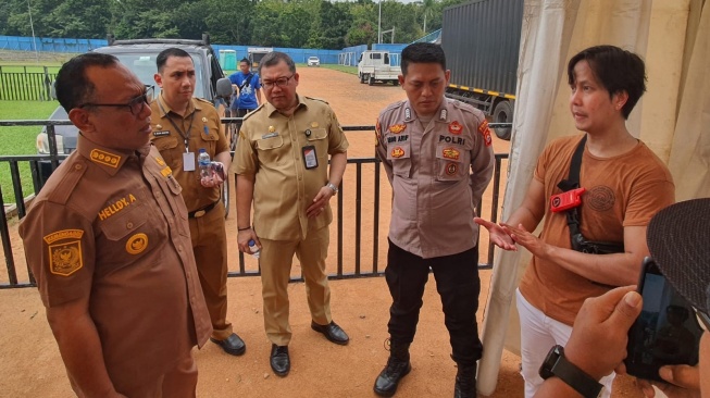 Helldy Agustian Turun Tangan Pastikan Pertunjukan Band Jambrud di Puncak HUT ke-25 Cilegon Lancar