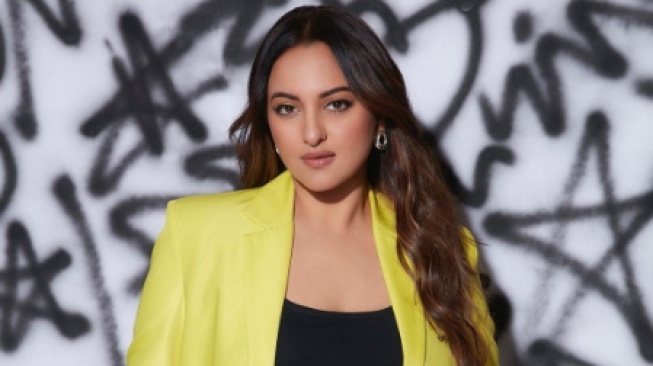 5 Film dan Series yang Dibintangi Sonakshi Sinha, Terbaru Ada Heeramandi