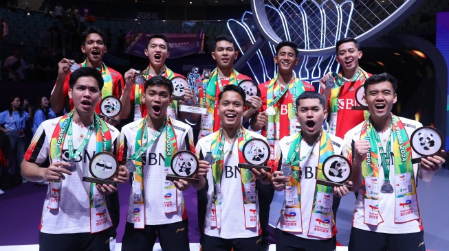 Tim putra Indonesia menjadi runner-up Piala Thomas 2024 setelah takluk 1-3 dari China di laga final, Minggu (5/5/2024) di Chengdu, China. [Dok. PBSI]