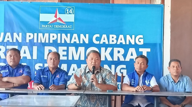 Resmi! DPP Partai Demokrat Tugaskan Yoyok Sukawi untuk Maju di Pilwalkot Semarang