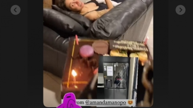 Amanda Manopo kasih hadiah unik ke Sara Wijayanto. (Instagram)