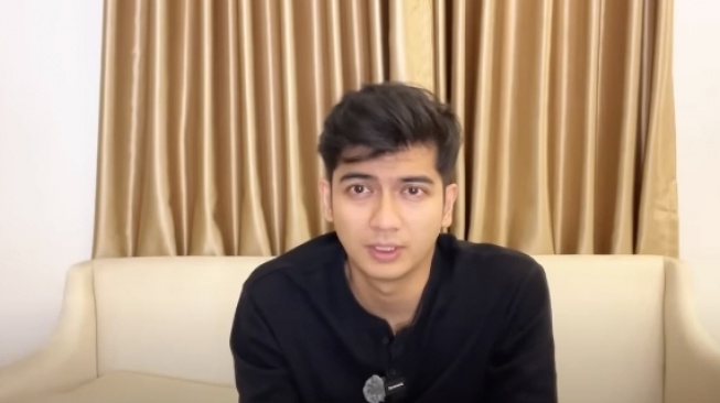 Teuku Ryan klarifikasi terkait bukti berkas gugatan perceraian yang tersebar di media sosial (YouTube/Ryan TR Official)