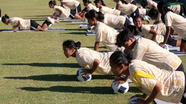 Gadhiza Asnanza Bertekad Bawa Timnas Indonesia Putri U-17 Kalahkan Korsel