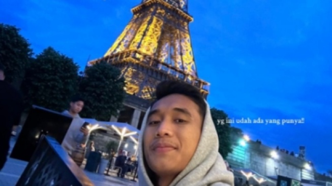 Rizky Ridho dan kakaknya. (TikTok/@nurzelaej)