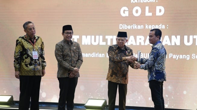 Lakukan Pembinaan dan Pengembangan Desa, MHU Raih Penghargaan Kemendesa PDTT