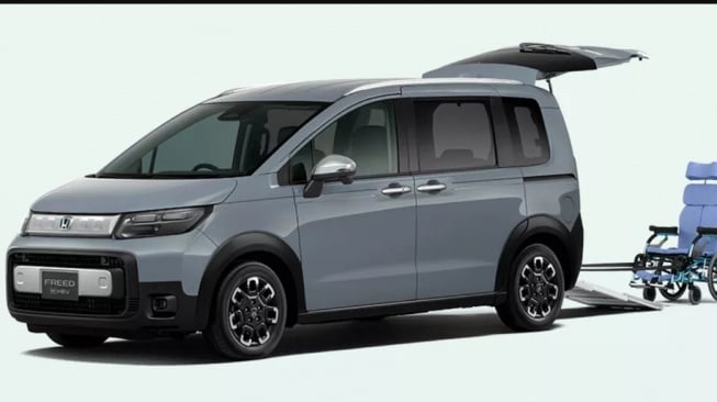 Honda Freed versi baru (Carscoops)