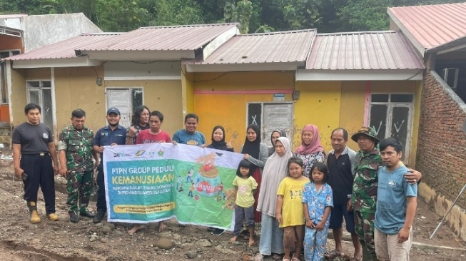 PTPN Salurkan 5,5 Ton Sembako Bantu Korban Banjir Bandang Luwu