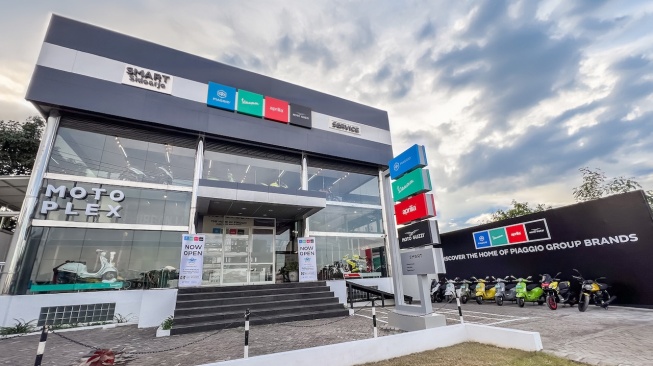 Piaggio Indonesia Upgrade Dealer Motoplex di Sidoarjo, Hadirkan 4 Merek Motor