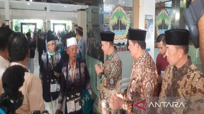 Calon Haji Temanggung Diingatkan Jaga Kesehatan di Tanah Suci, Cuaca Panas Bisa Capai 50 Derajat