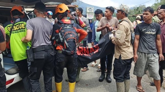 6 Korban Tewas Bencana Banjir Lahar Dingin Gunung Marapi di Sumbar Kembali Ditemukan, Pencarian Masih Berlanjut