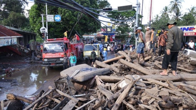 29 Warga Korban Banjir Bandang di Kabupaten Tanah Datar Sumbar Belum Ditemukan