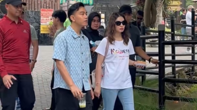 Gibran Rakabuming Raka dan Selvi Ananda Kunjungi Lembang Park Zoo (TikTok)