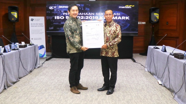 Konsisten Inovasi dan Transformasi Digital, Bank Mandiri Raih ISO 56002 Kitemark