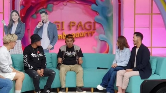 Diky Chandra dan Sule di acara talkshow Pagi Pagi Ambyar (Instagram/@pagipagiambyartranstvcorp)