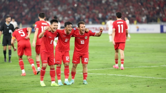 Selebrasi pemain Timnas Indonesia usai kalahkan Vietnam di SUGBK Maret lalu (pssi.org)