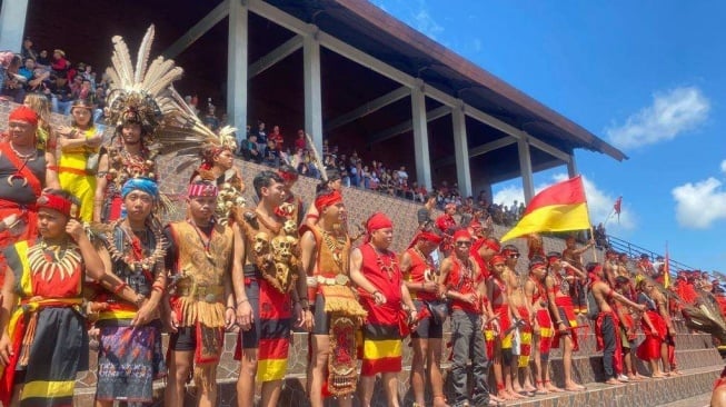 Pekan Gawai Dayak ke-38: Semarak Budaya dan Kewaspadaan Terhadap Keributan