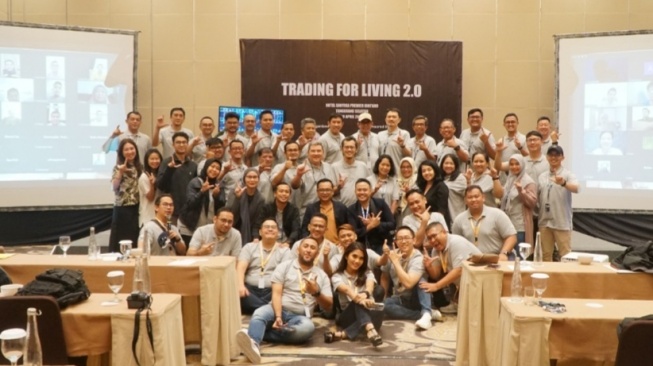 Trading for Living 2.0, acara kolaborasi komunitas saham Logicuan danLogika Saham.