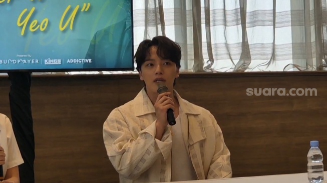 Yeo Jin Goo saat konferensi jelang Fan Meeting di iNews Tower, Kebon Sirih, Jakarta Pusat pada Sabtu (18/5/2024) [Suara.com/Rena Pangesti]