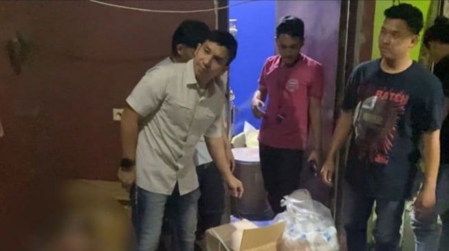 Home Industri Narkoba di Bogor Digerebek, Polisi Sita Jutaan Obat Terlarang