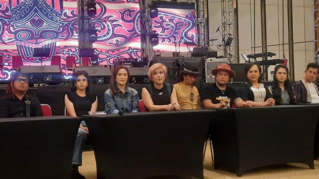 Konferensi pers Konser Anak Ni Raja yang menampilkan penyanyi seperti Novita Dewi, Alex Rudiart, Rany Simbolon, Posan Tobing dan lainnya. [dokumentasi pribadi]