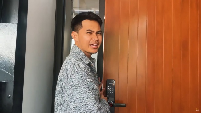 6 Potret Rumah Mewah Soraya Rasyid (YouTube/Aiman Ricky)