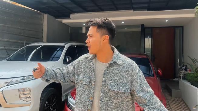 6 Potret Rumah Mewah Soraya Rasyid (YouTube/Aiman Ricky)