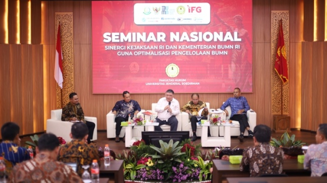 Tegakkan Hukum Sektor Keuangan yang Unggul, IFG Dukung Literasi Keuangan dalam Dies Natalis FH UNSOED 2024