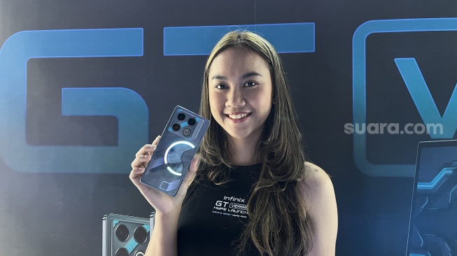 Infinix GT 20 Pro meluncur ke Indonesia pada Selasa (21/5/2024). [Suara.com/Dicky Prastya]