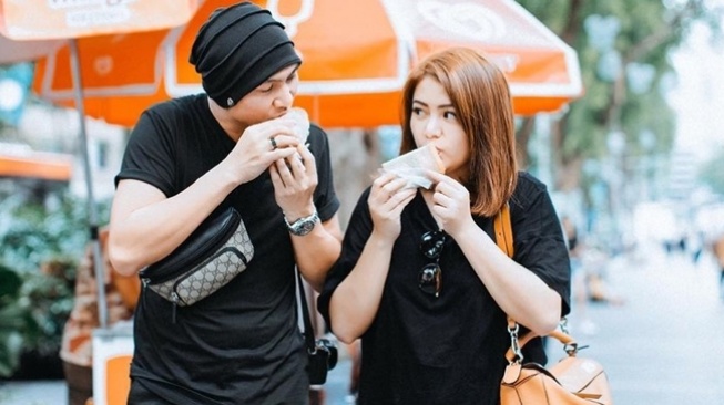 Potret Kebersamaan Anji dan Wina Natalia (instagram/@winatalia)