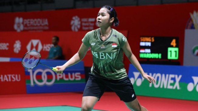 Tunggal putri Indonesia Ester Nurumi Tri Wardoyo saat berlaga di 32 besar Malaysia Masters 2024 di Kuala Lumpur, Malaysia , Rabu (22/5/2024). (ANTARA/HO/PP PBSI)