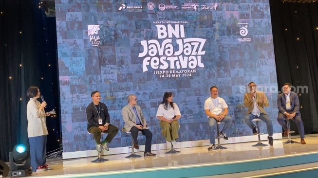 Konferensi pers BNI Java Jazz Festival 2024 di kawasan Pejompongan Raya, Jakarta Pusat, Rabu (22/5/2024). [Adiyoga Priyambodo/Suara.com]