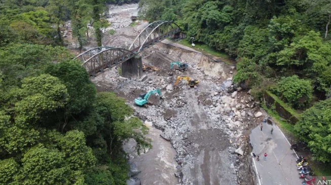 Sepanjang Sungai Batang Anai Tak Boleh Ada Bangunan, Membahayakan!