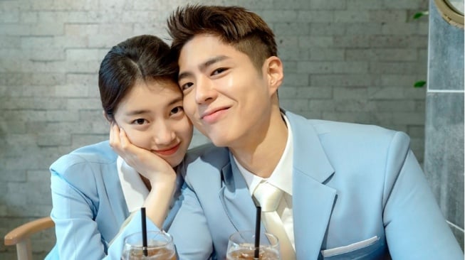 Serasi! Suzy dan Park Bo Gum Jadi Pasangan Pramugari di Film 'Wonderland'