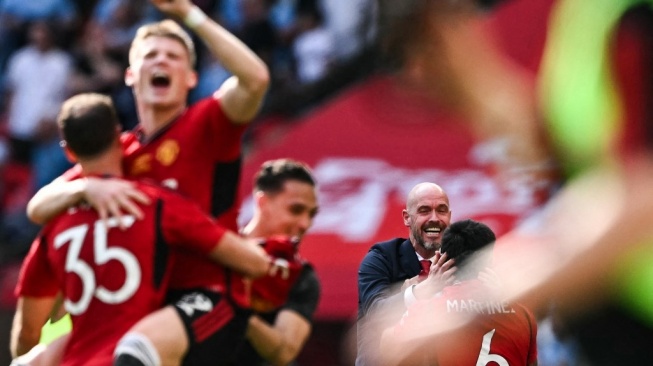 Tundukkan Man City 2-1, Manchester United Juara Piala FA 2023/2024