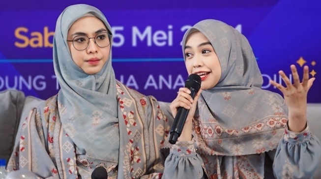 Pindah ke Mesir, Oki Setiana Dewi Titipkan Bisnisnya ke Ria Ricis