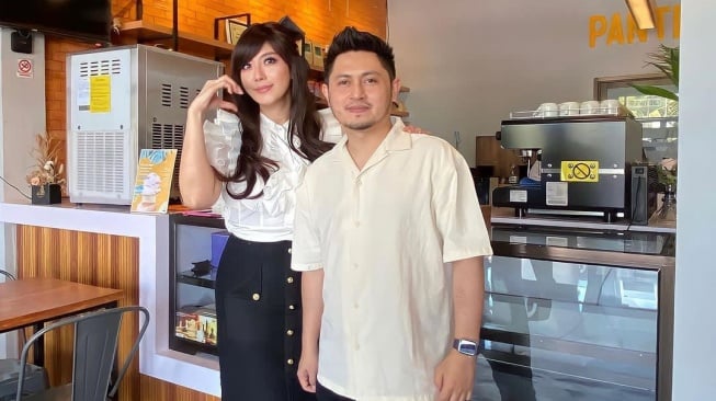 Maria Priscilla dan Ronald Pangemanan (Instagram/mariapriscilla_official)