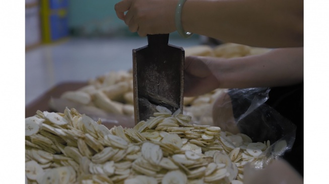 Rekomendasi Oleh-oleh Tangerang, Keripik Pisang 'Lucky Banana King' Layak Dicoba