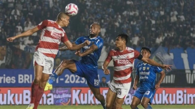 Persib Bandung vs Madura United [Antara]