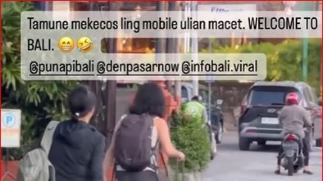 Bali Rasa Jakarta, Viral Wisatawan Pilih Jalan Kaki di Tengah Kemacetan Kuta