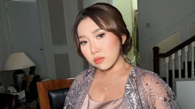 Kiky Saputri Dikritik Ungkit Masalah Ayu Ting Ting dan Muhammad Fardhana: Aduh Mulutnya