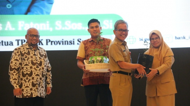 Program Edukasi Bank Indonesia: Tanam Cabai di Sekolah untuk Cegah Inflasi